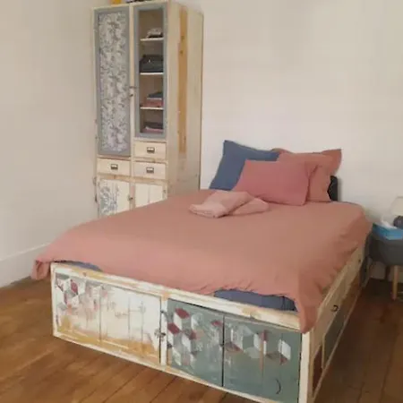 Cozy In Parigi